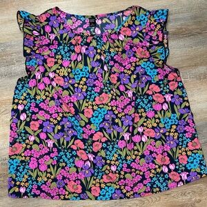 Floral Ruffle Sleeve Blouse